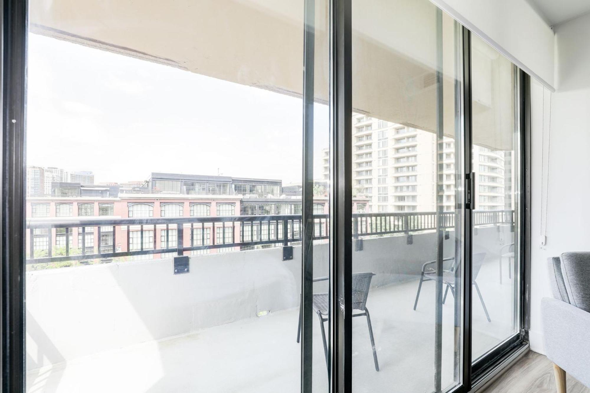 2Br Comfort Apartment In Prime Location Арлингтон Экстерьер фото